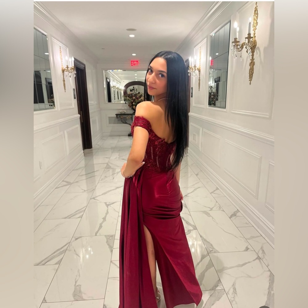 BOUBOU DRESS Off-Shoulder Burgundy Size:2